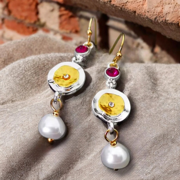 🆕️ Elegant Fashion Dangle Earrings with Faux Pearls and Sparkling Rhinestones - Picture 9 of 11